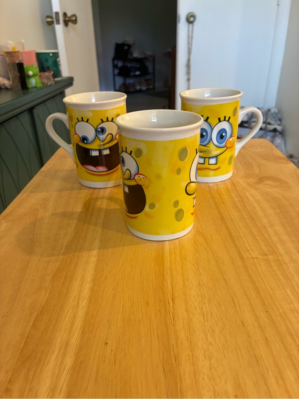 🧽❤️SPONGEBOB SQUAREPANTS TRIO MUGS SET❤️🧽 - Picture 6 of 9